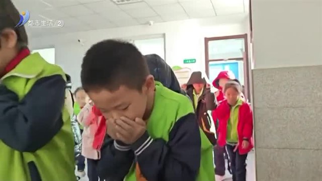 消防演练 安全“童”行 【威海广电讯】