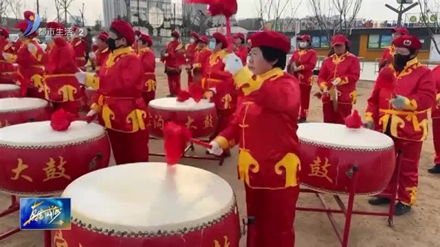 荣成市崖头街道：逛大集 看表演 解锁传统年味儿 【威海广电讯】