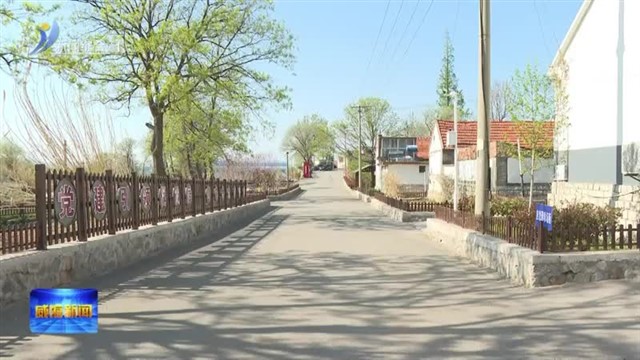 贾瑞霭到联系镇 村调研乡村振兴工作