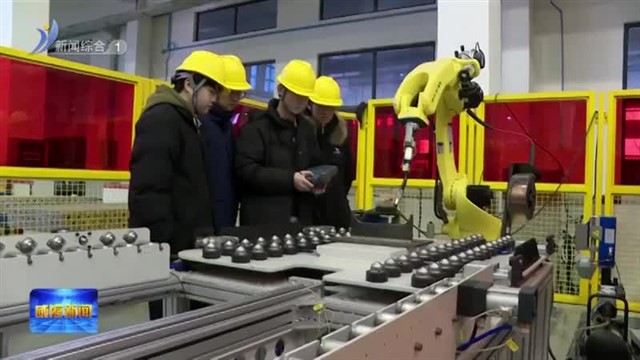 市领导到基层宣讲党的二十届四中全会精神